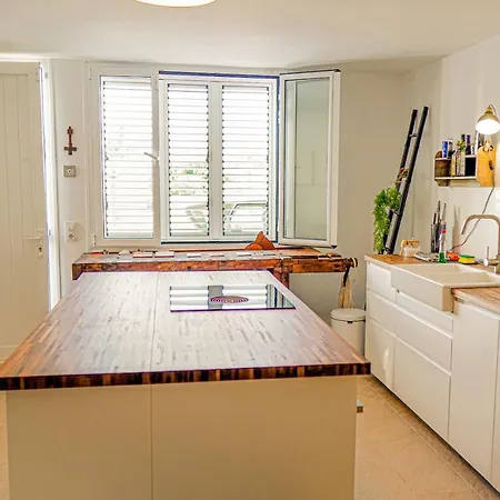 Beachfront Haus In The Heart Of Appartement *